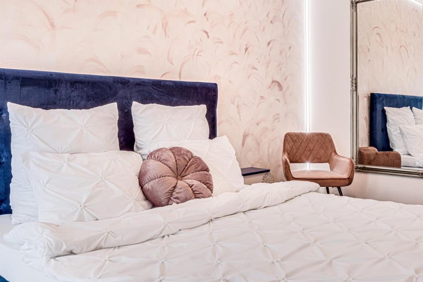 Ari - Ared Luxurious Apartments With Balcony & Free Parking أراد المظهر الخارجي الصورة