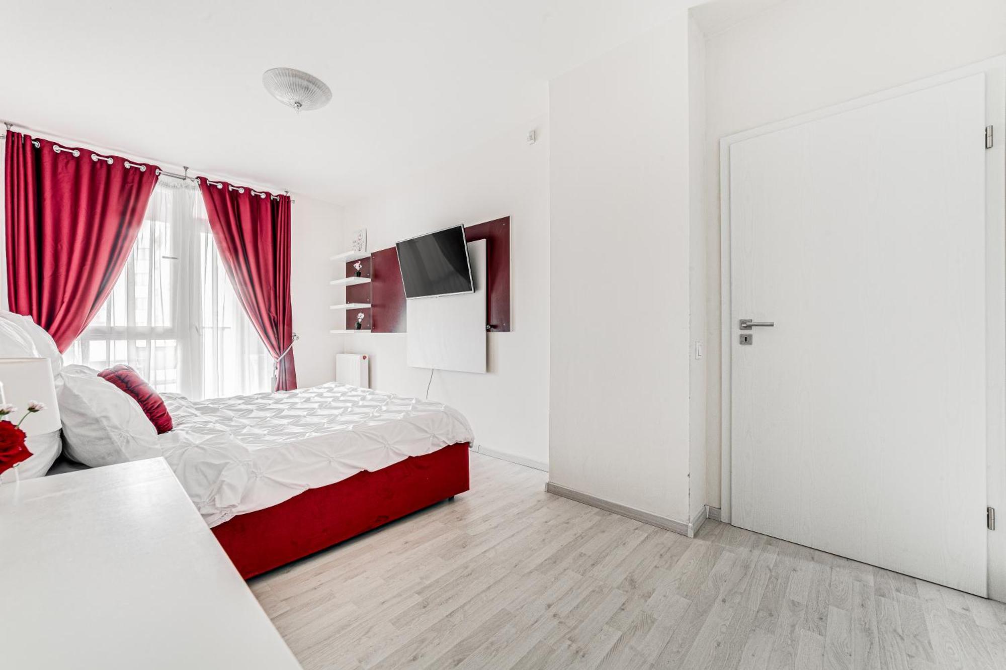 Ari - Ared Luxurious Apartments With Balcony & Free Parking أراد المظهر الخارجي الصورة