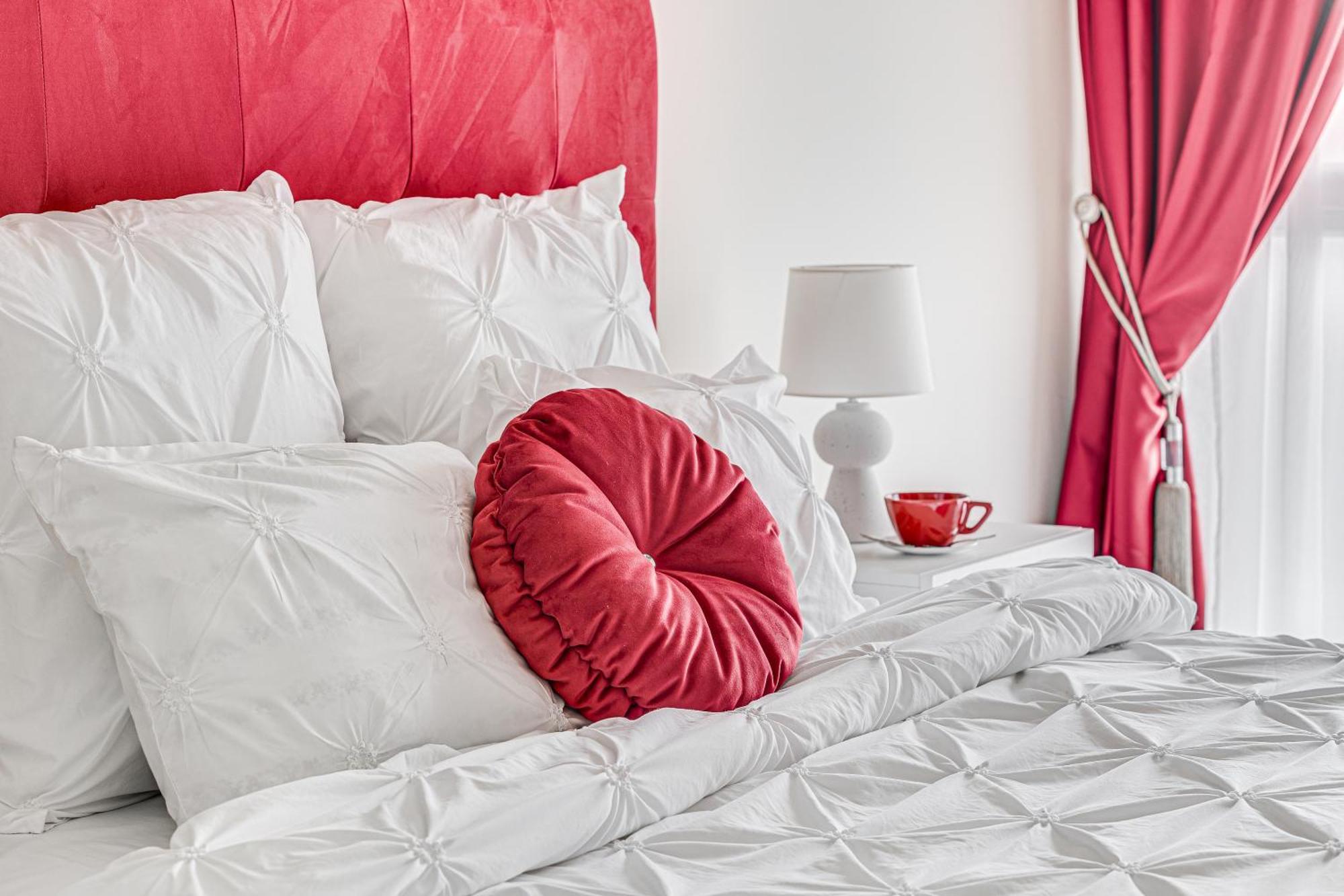 Ari - Ared Luxurious Apartments With Balcony & Free Parking أراد المظهر الخارجي الصورة